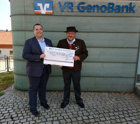 VR Bank Spende Trachtenvrein